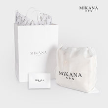 Load image into Gallery viewer, Mikana Hamabe Tote Bag for woman