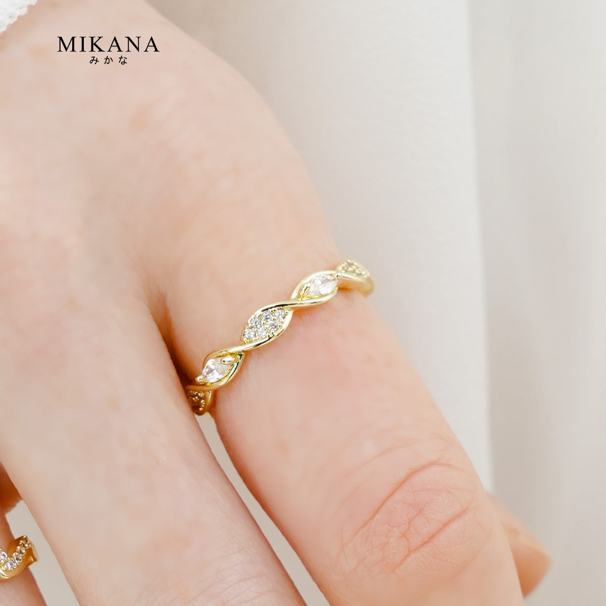 Eternal Waves Akime Ring