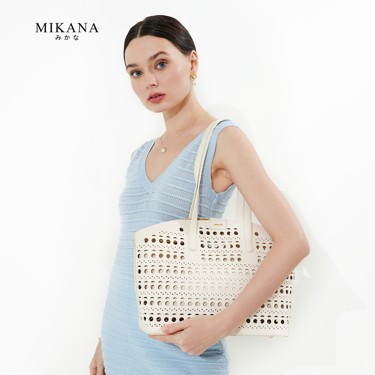 Cruise Akinori Tote Bag