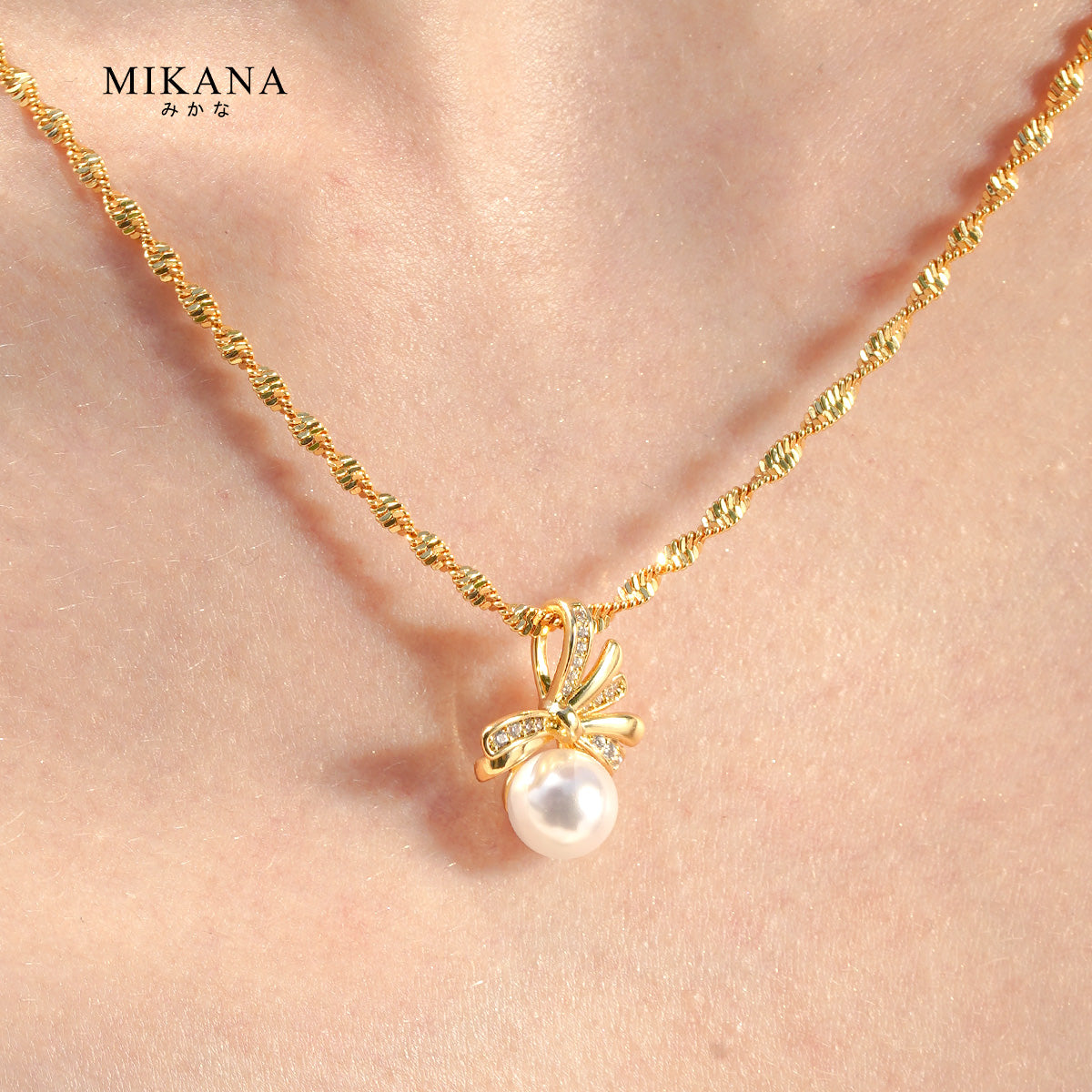 Coquette Amasa Necklace