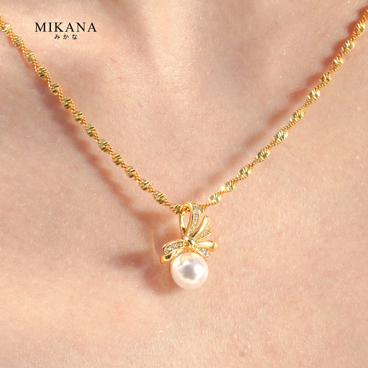 Coquette Amasa Necklace