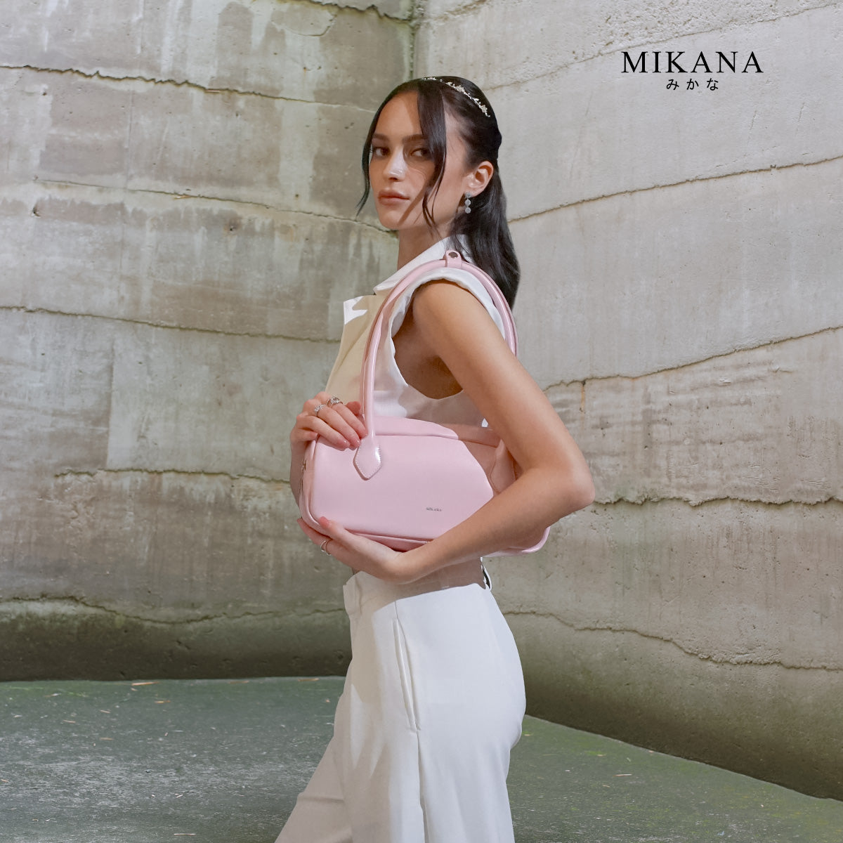 Modern Maven Amiya Shoulder Bag