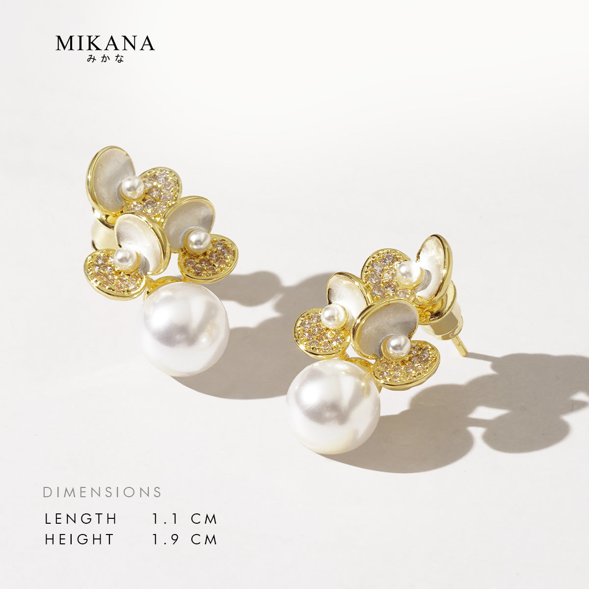 Eternal Waves Arieru Stud Earrings