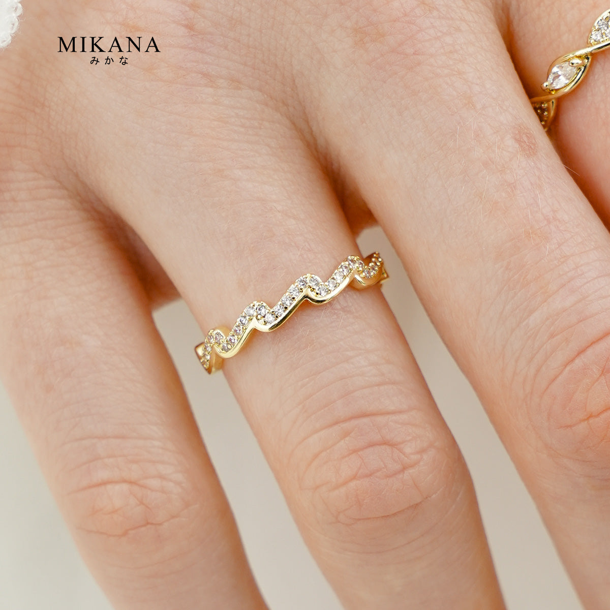 Eternal Waves Arise Ring