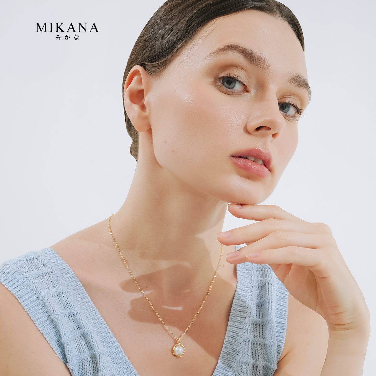 Eternal Waves Ayuhi Necklace