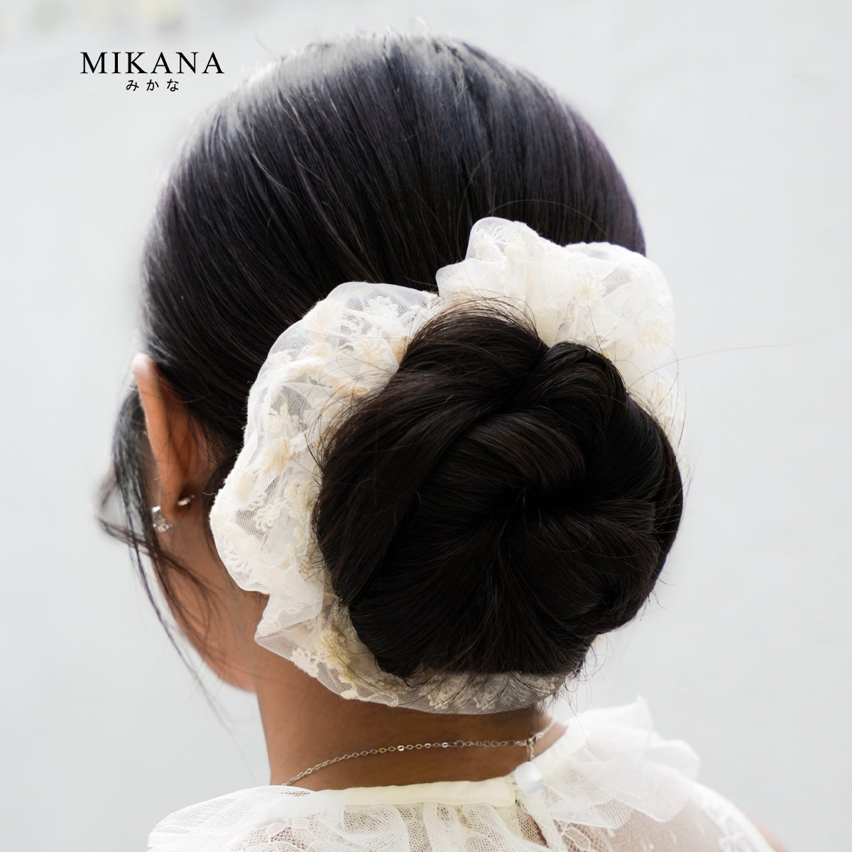 Bianka Scrunchie