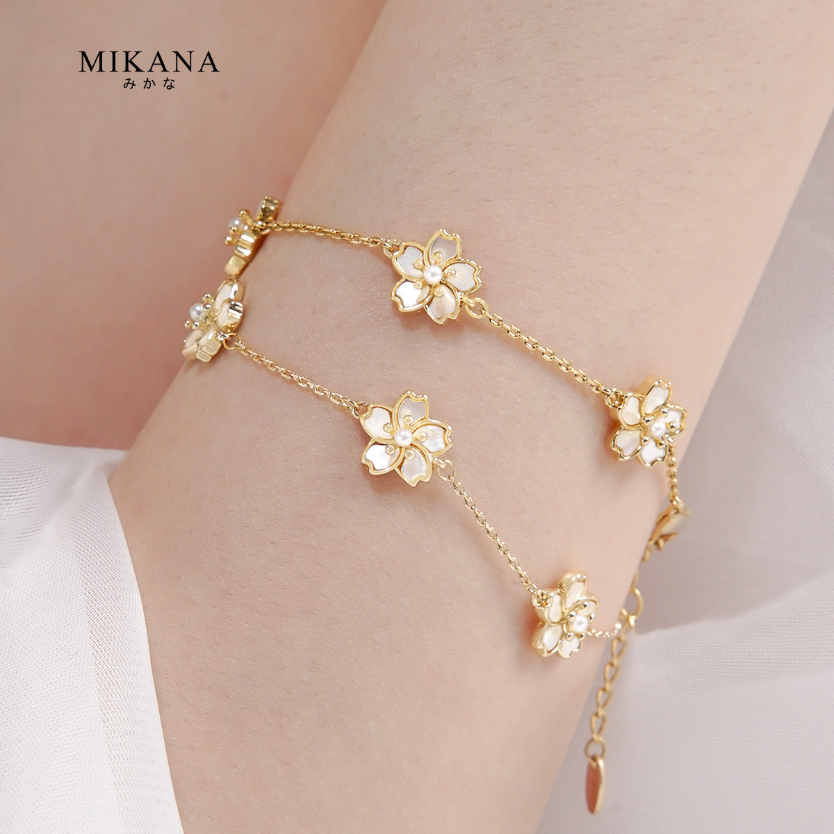 Sakura Hanamai Charm Bracelet