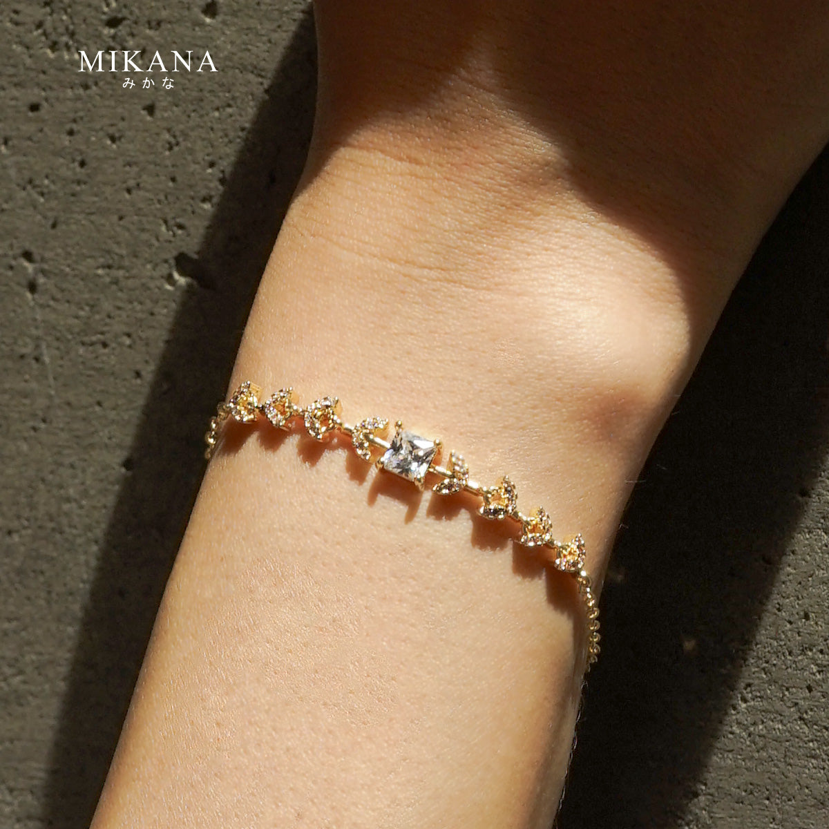 Golden Wings Koemi Slider Bracelet
