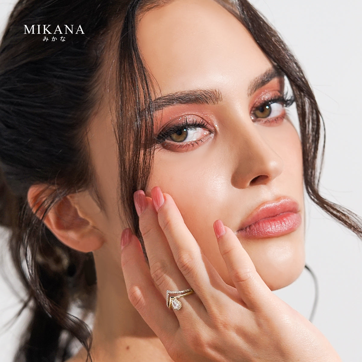 Gems and Grace Mikoto Ring