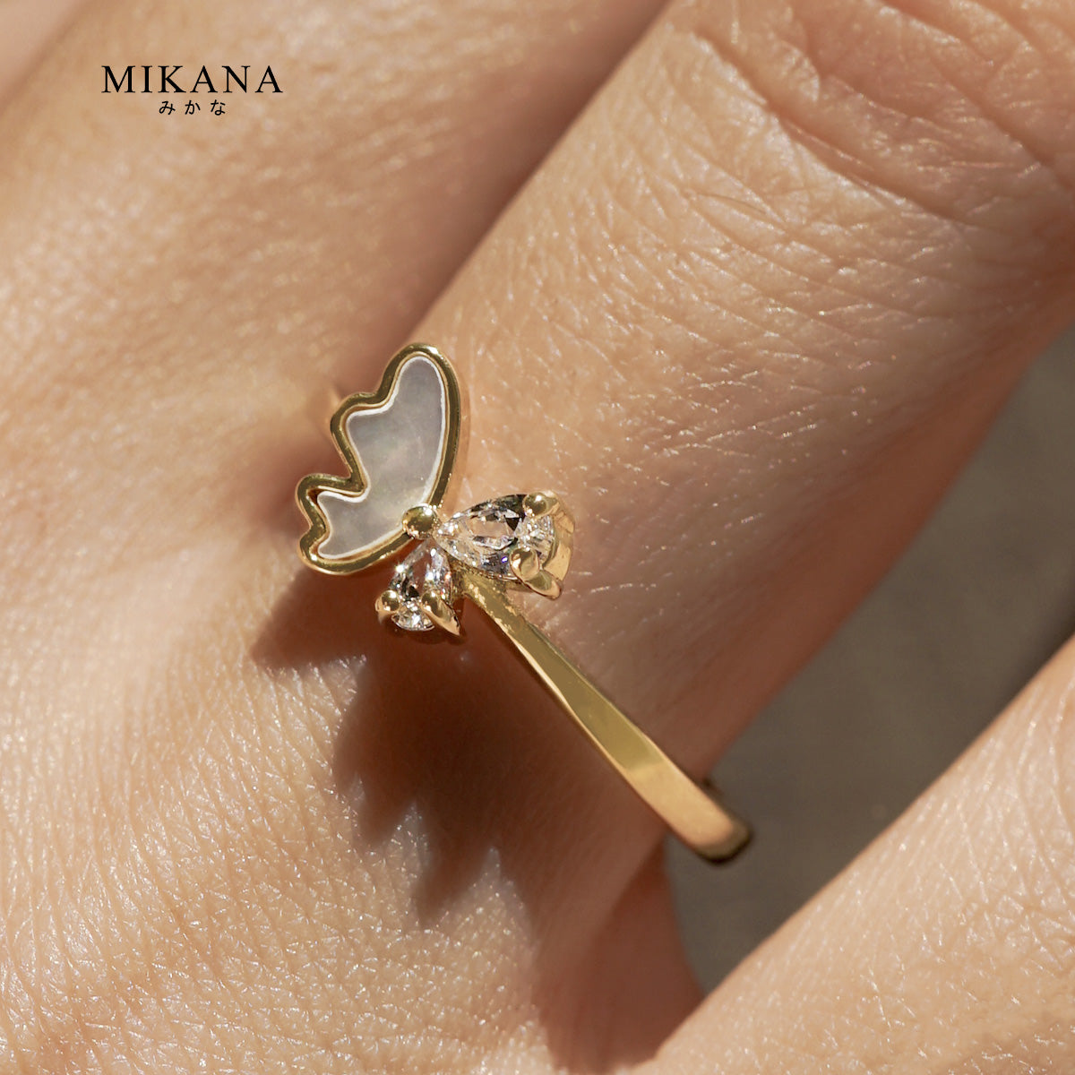 Golden Wings Naoko Adjustable Ring