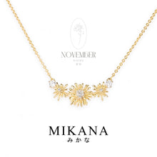 Load image into Gallery viewer, Birth Flower November Chrysanthemum Pendant Necklace