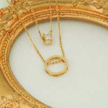 Load image into Gallery viewer, Sawako Layered Pendant Necklace